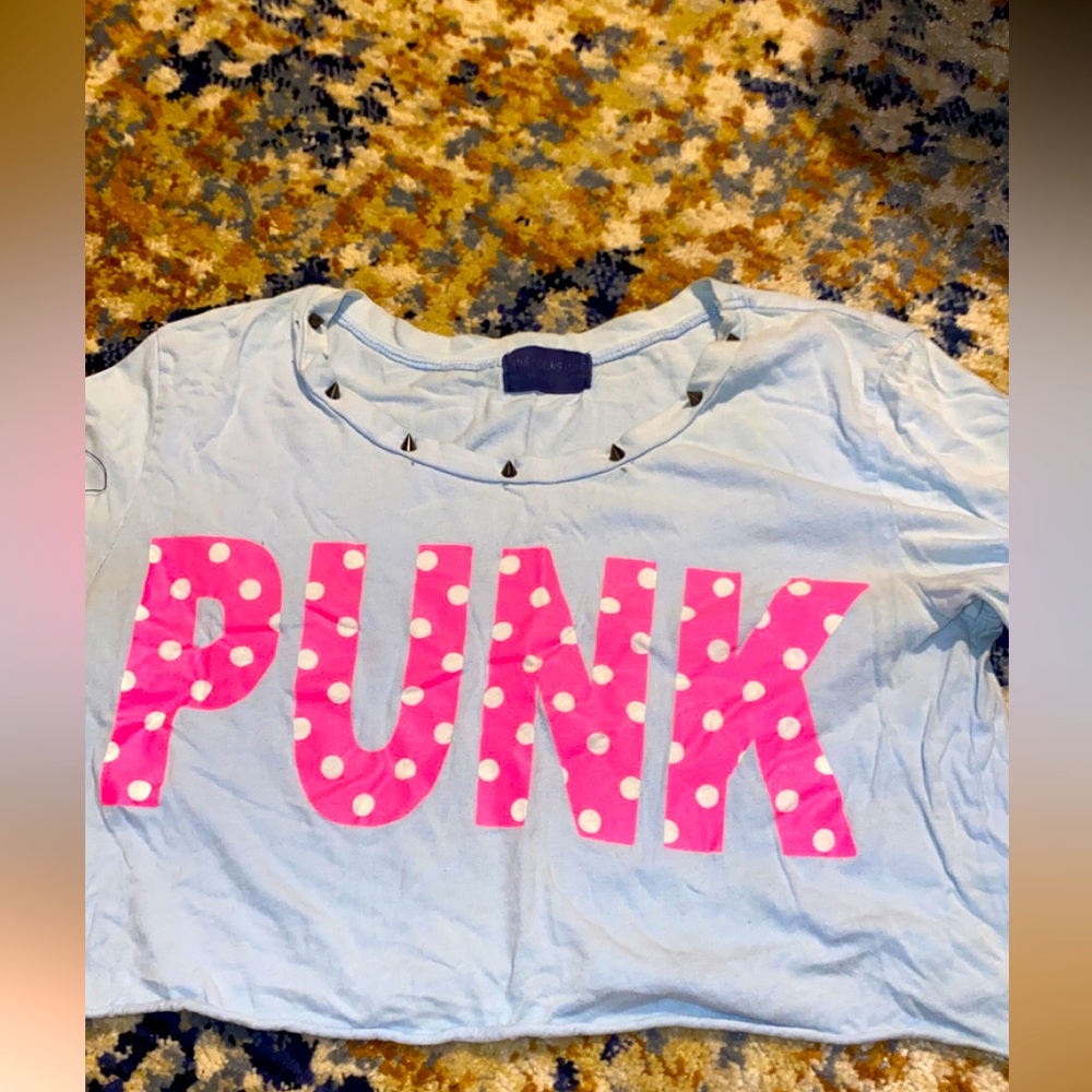 Cropped vintage tee